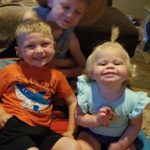 Meet your Posher, Riann